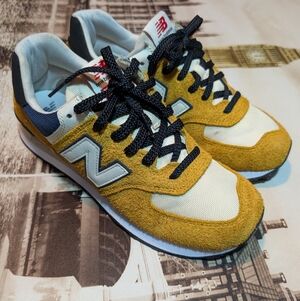 New Balance 574 Yellow-Grey Sneakers #U574CY2 Men's Size 9.5 No Box